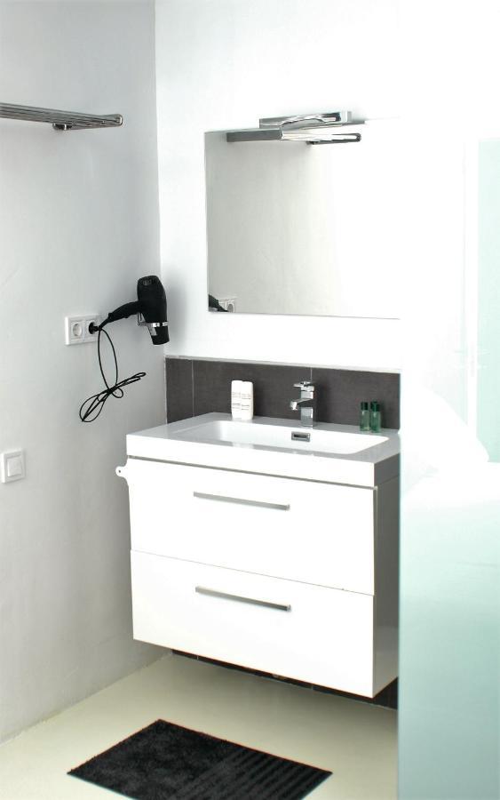 Jingtu Wellness & Spa B&B Comares Esterno foto